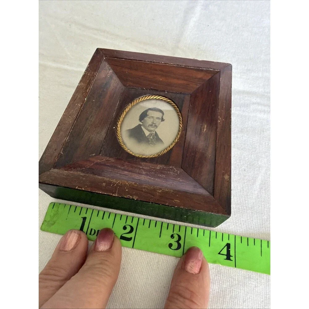 antique Victorian 19th-century oval portrait  deep-set mitered wood block frame